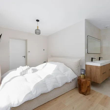 Maison 6 Personnes A Armenteule Avec Wifi Et Animaux Bienvenus - Fr-1-695-99 Estarvielle