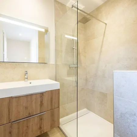 Maison 6 Personnes A Armenteule Avec Wifi Et Animaux Bienvenus - Fr-1-695-99 *