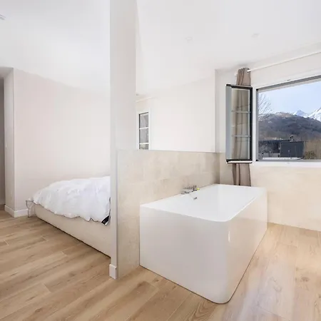 Maison 6 Personnes A Armenteule Avec Wifi Et Animaux Bienvenus - Fr-1-695-99 Estarvielle